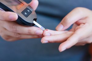 Il prediabete è l'anticamera del diabete: misurazione glucosio nel sangue