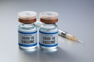 I vaccini contro Covid-19 generano varianti?