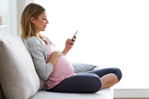 In gravidanza non bisogna tenere il cellulare vicino al pancione?
