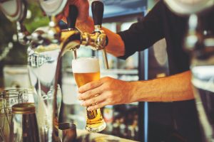 Un moderato consumo di birra fa bene alla salute?