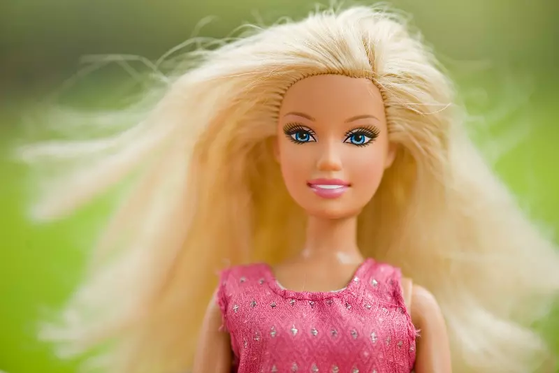 Barbie è il ritratto della salute? - DMEVC